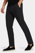 THE TECH PANTS LOOK SHARP