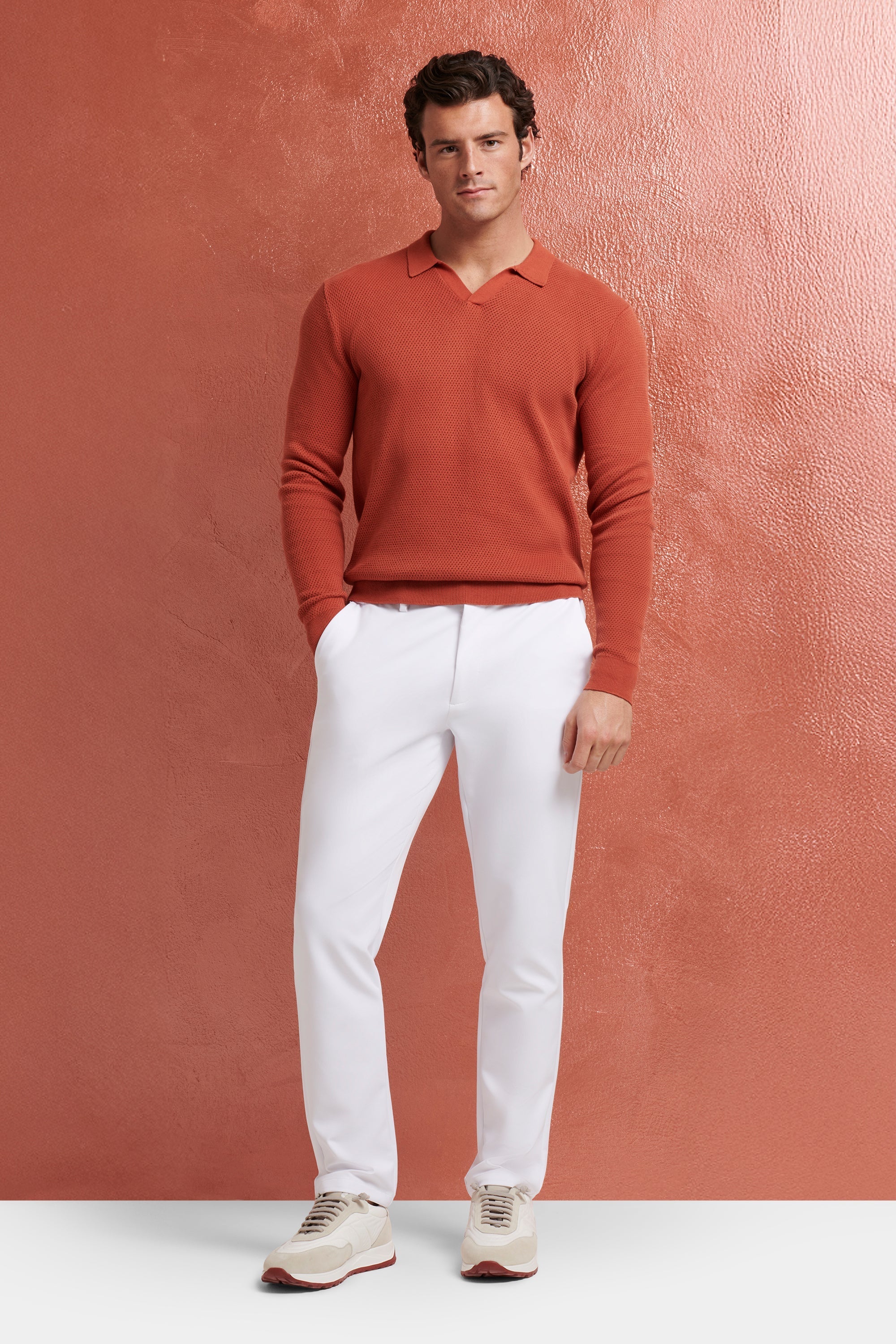 THE TECH PANTS LOOK SHARP