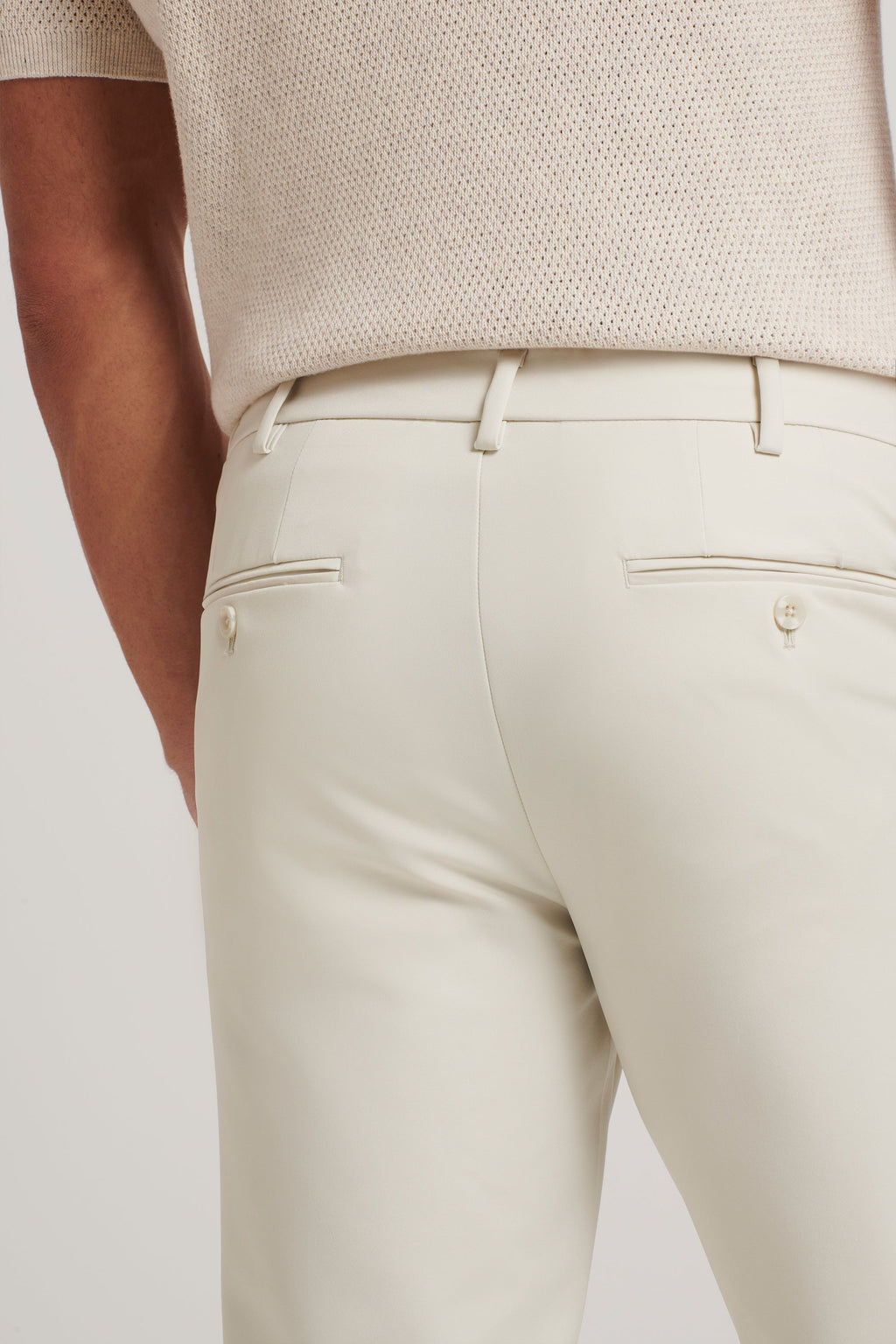 THE TECH PANTS LOOK SHARP