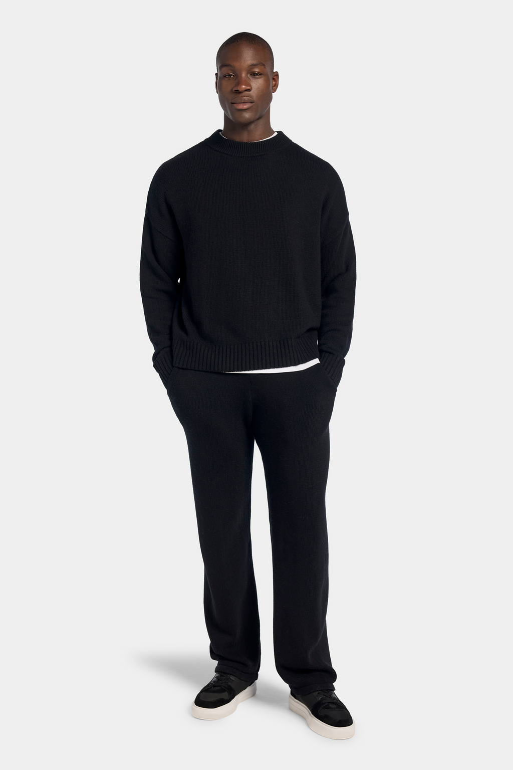THE SAVONA JOGGER CLEAN SHAPE
