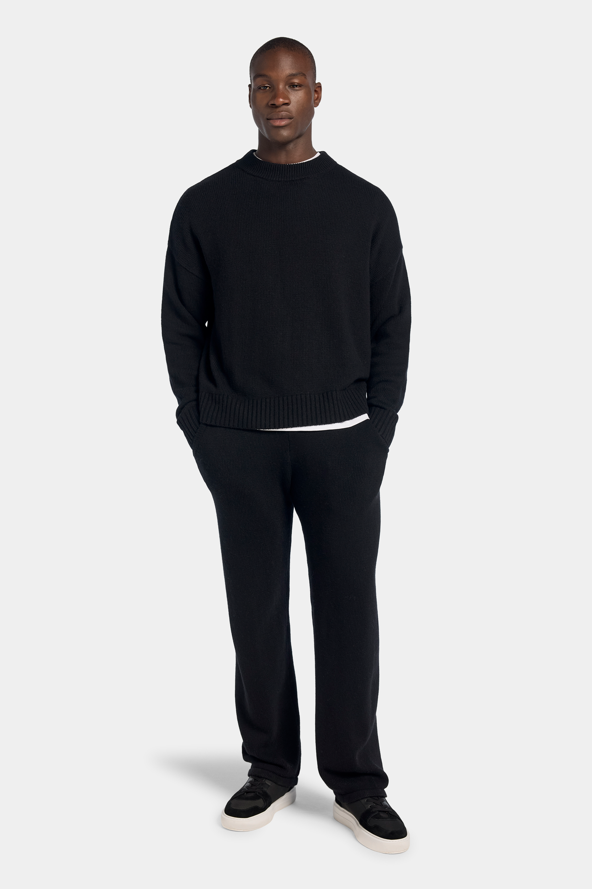 THE SAVONA JOGGER CLEAN SHAPE