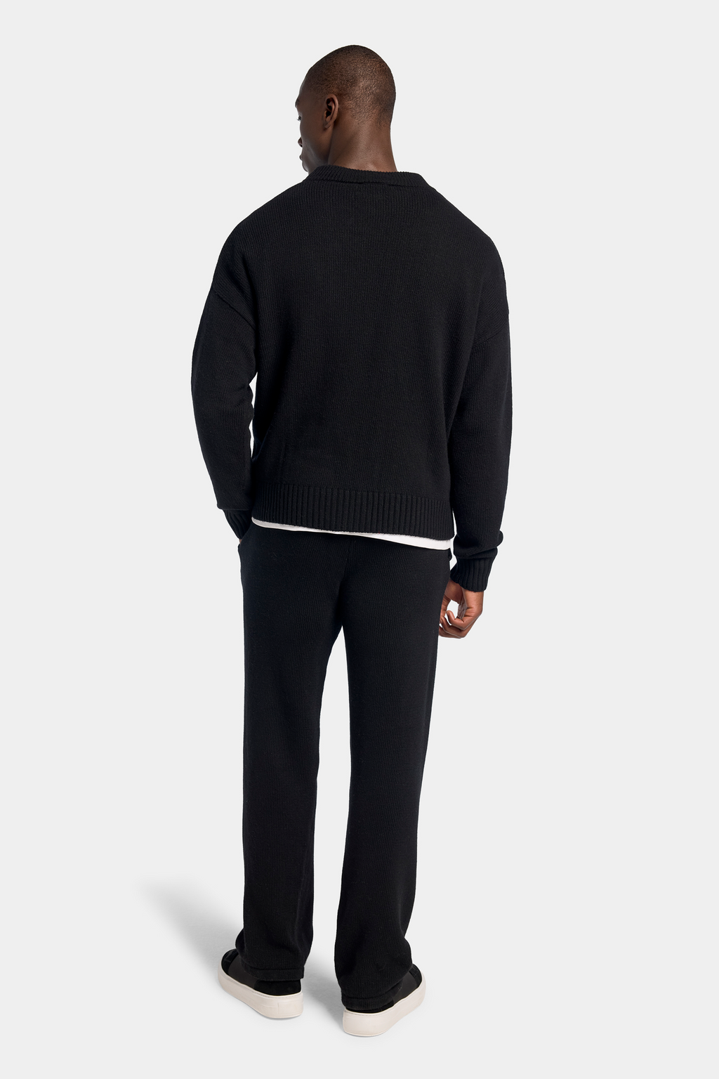 THE SAVONA JOGGER CLEAN SHAPE