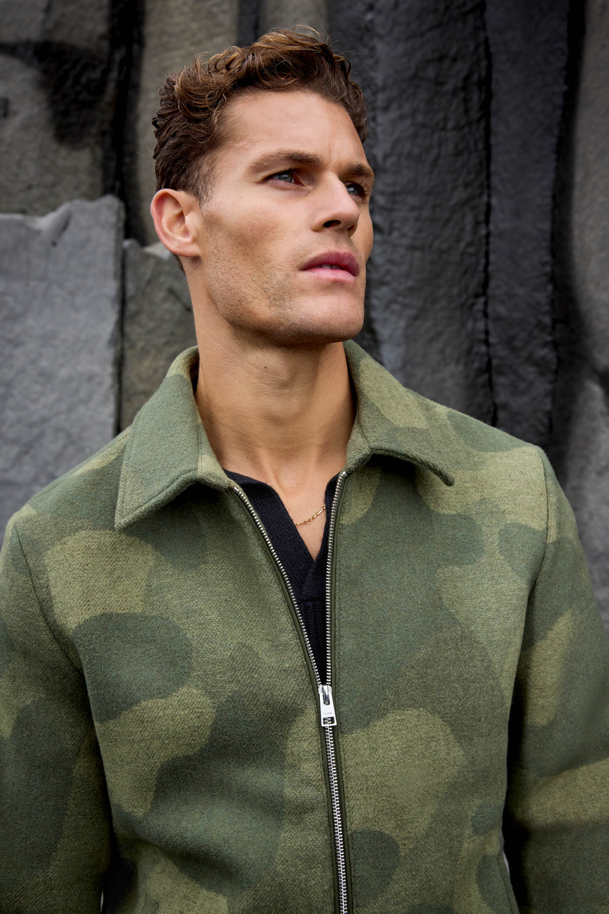 THE GIO SHACKET, RELAXED FIT